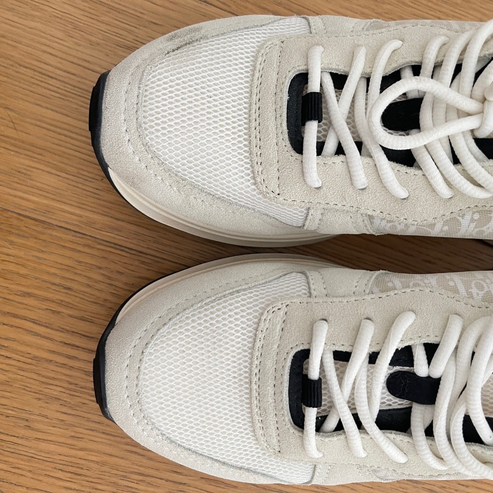 Dior Men's White and Cream Sneakers - Picture 8 of 10